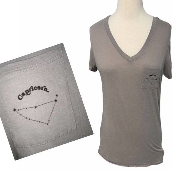 Michelle By Comune Zodiac T-Shirt Capricorn Astrology Sign Short Tee Medium Grey - Picture 1 of 11